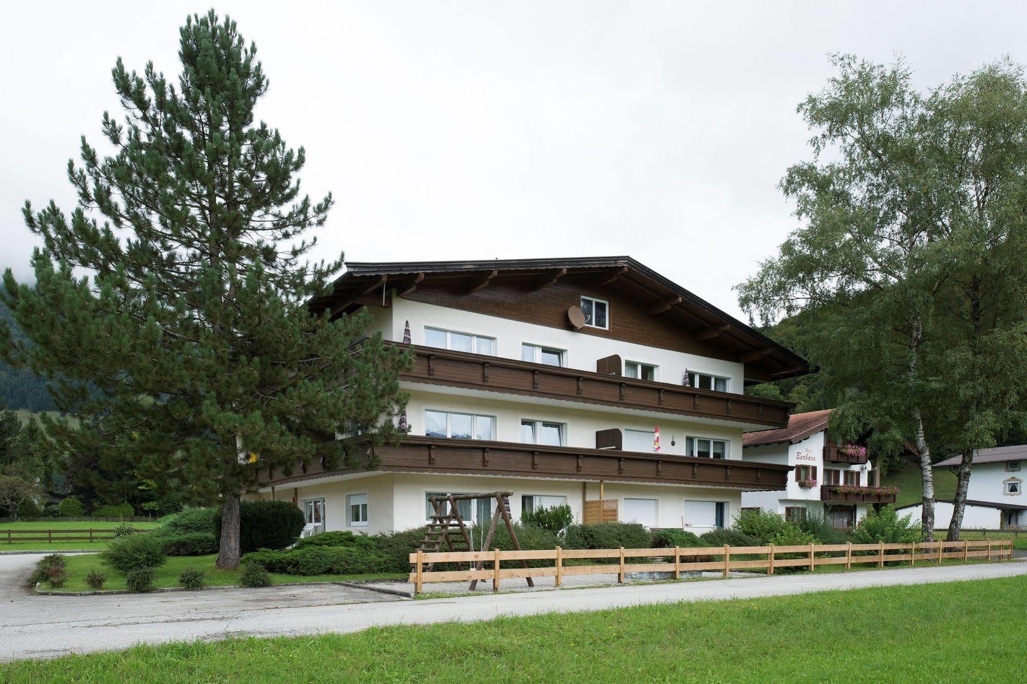 Апартаменты Tirolerhaus Вальхзе Экстерьер фото